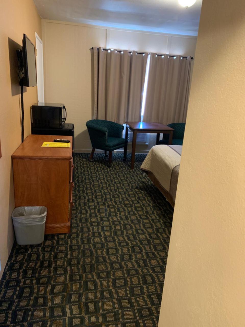 Townhouse Inn & Suites Klamath Falls Eksteriør billede